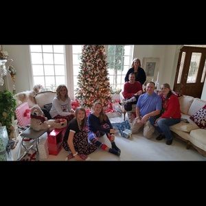 Meet your Posher, Linda